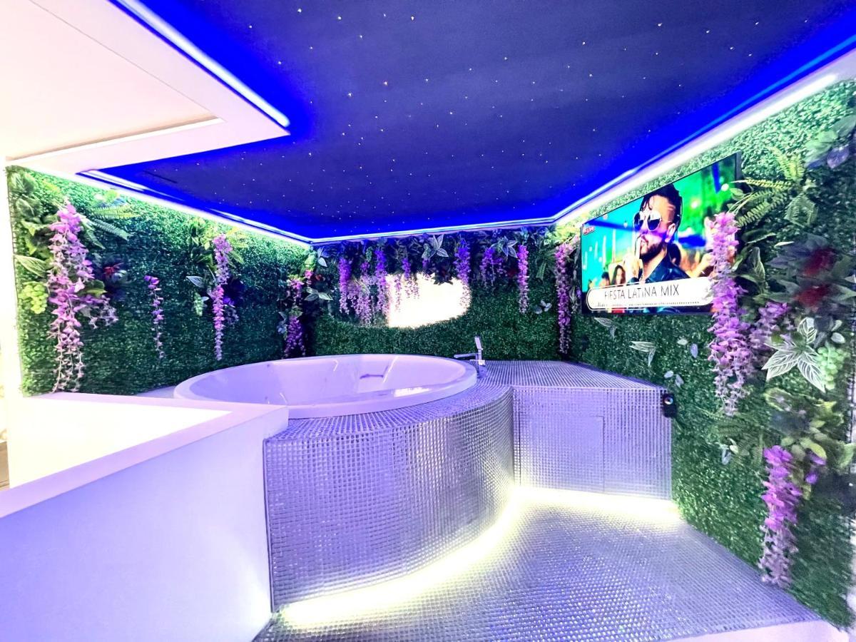 Top Luxury Suites Budapeste Exterior foto