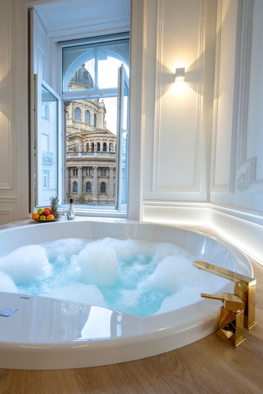 Top Luxury Suites Budapeste Exterior foto